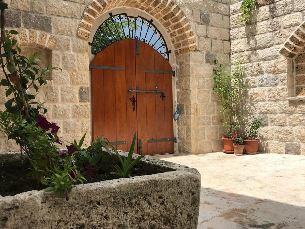 Stone House 264 וילה קוטור
