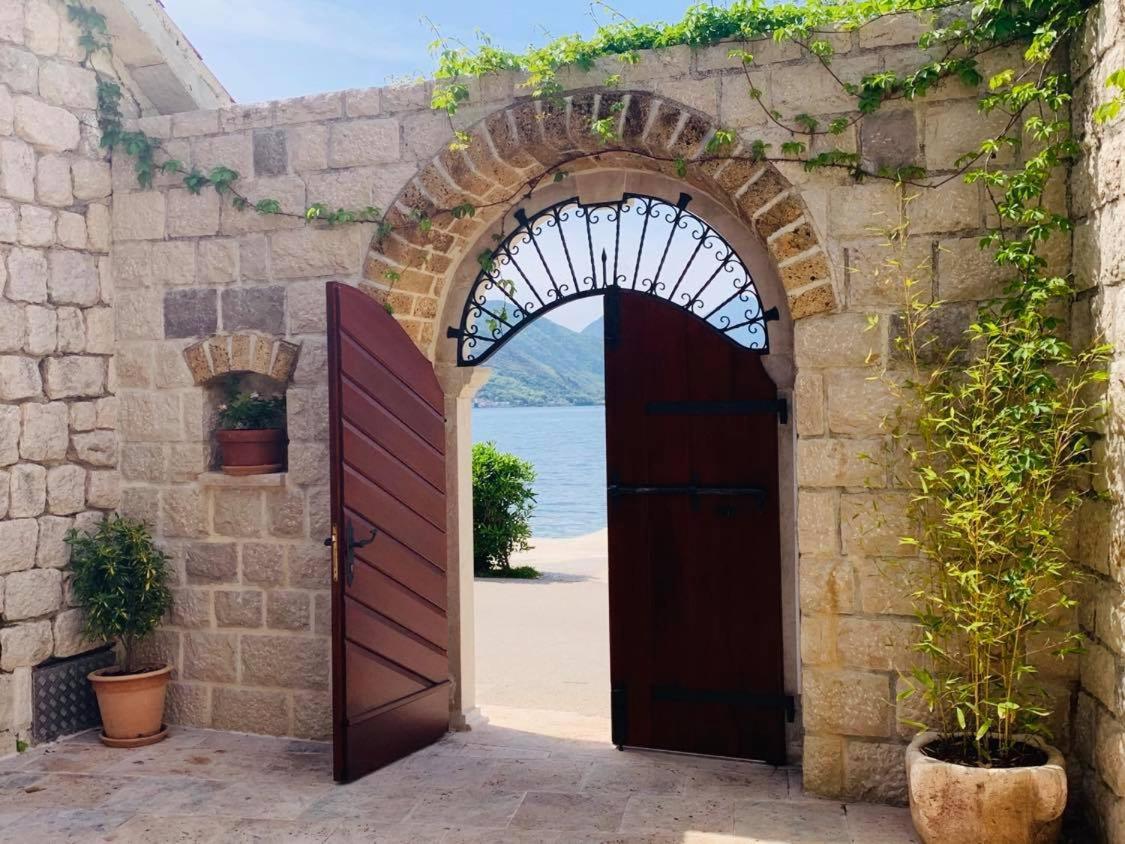 וילה Stone House 264
