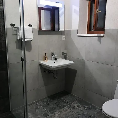הוילה קוטור Stone House 264 מראה חיצוני תמונה