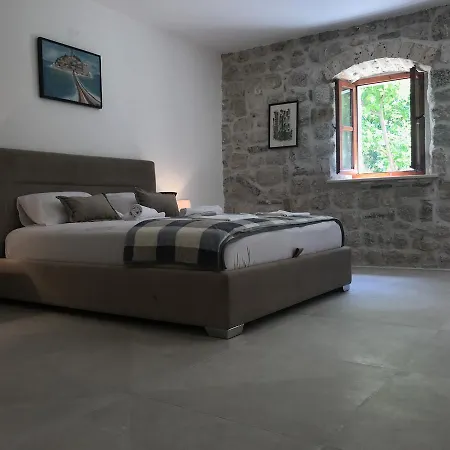 הוילה קוטור Stone House 264 מראה חיצוני תמונה